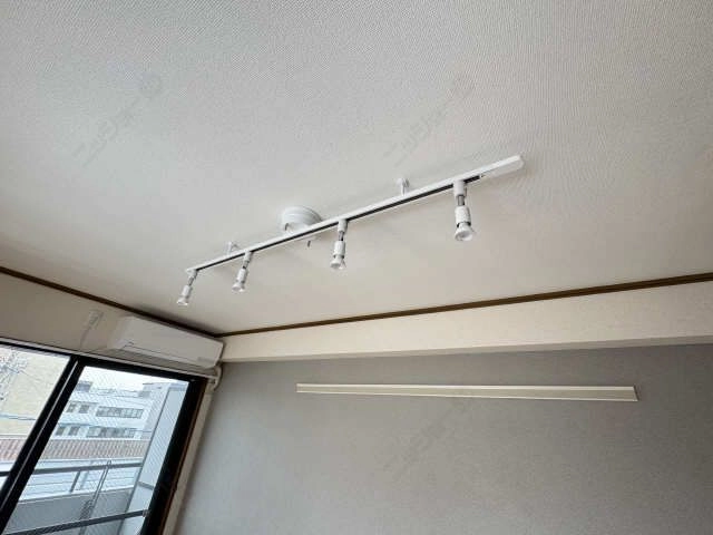 ライティングレール 照明